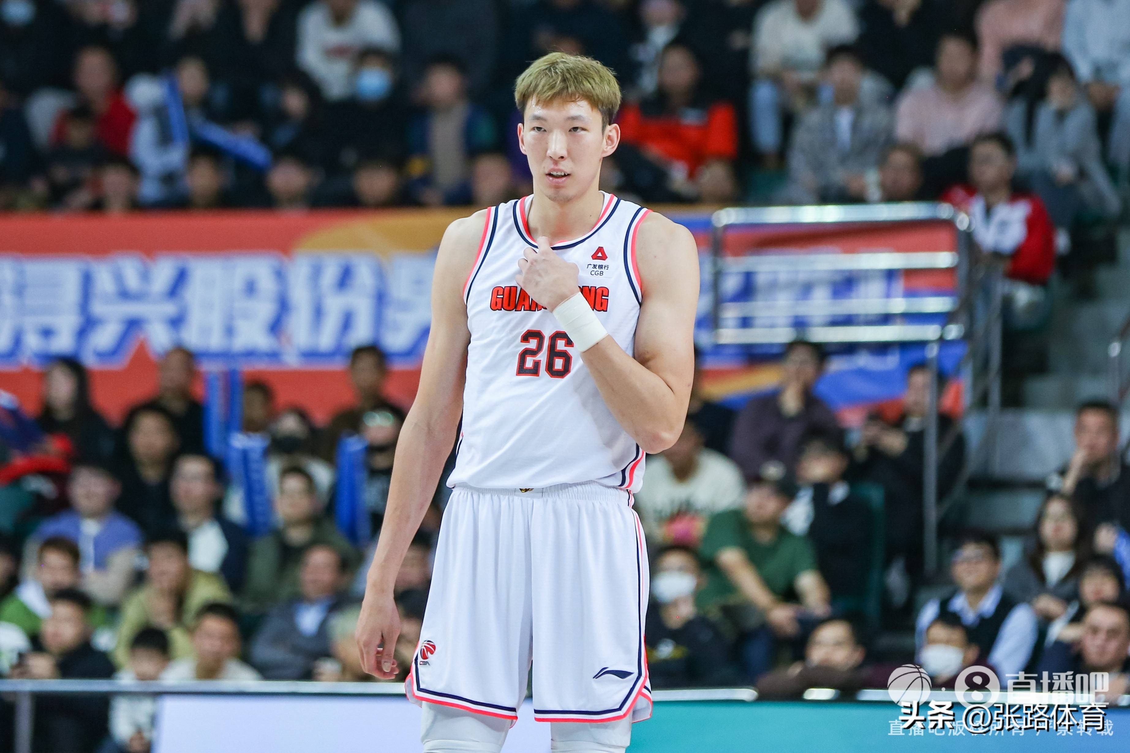 篮球职业联赛中球员实力大比拼